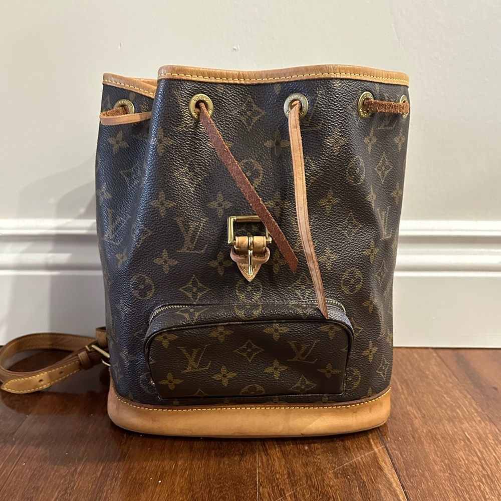 Louis Vuitton Backpack - Picture 5 of 10